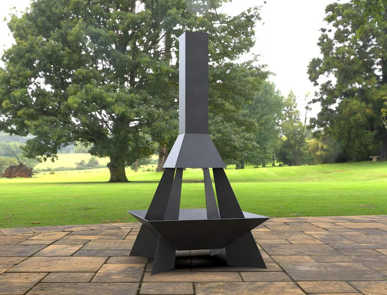 Garden Fireplace / Fire Pit "Pyramid"