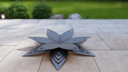 Garden Fire Pit "Bloom"